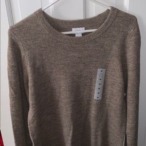 brown/tan crewneck sweater